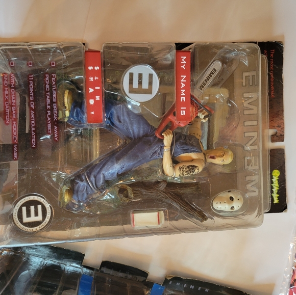 5 Piece Eminem Limited Edition Toy Bundle - Picture 2 of 6